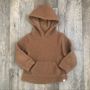 Gap- fuzzy pullover hoodie